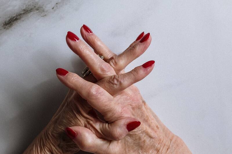 Este beneficio es para mujeres pensionadas desde los 65 años.