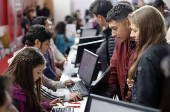 ¿Estás haciendo tu práctica profesional?: Así puedes recibir un bono de $65 mil