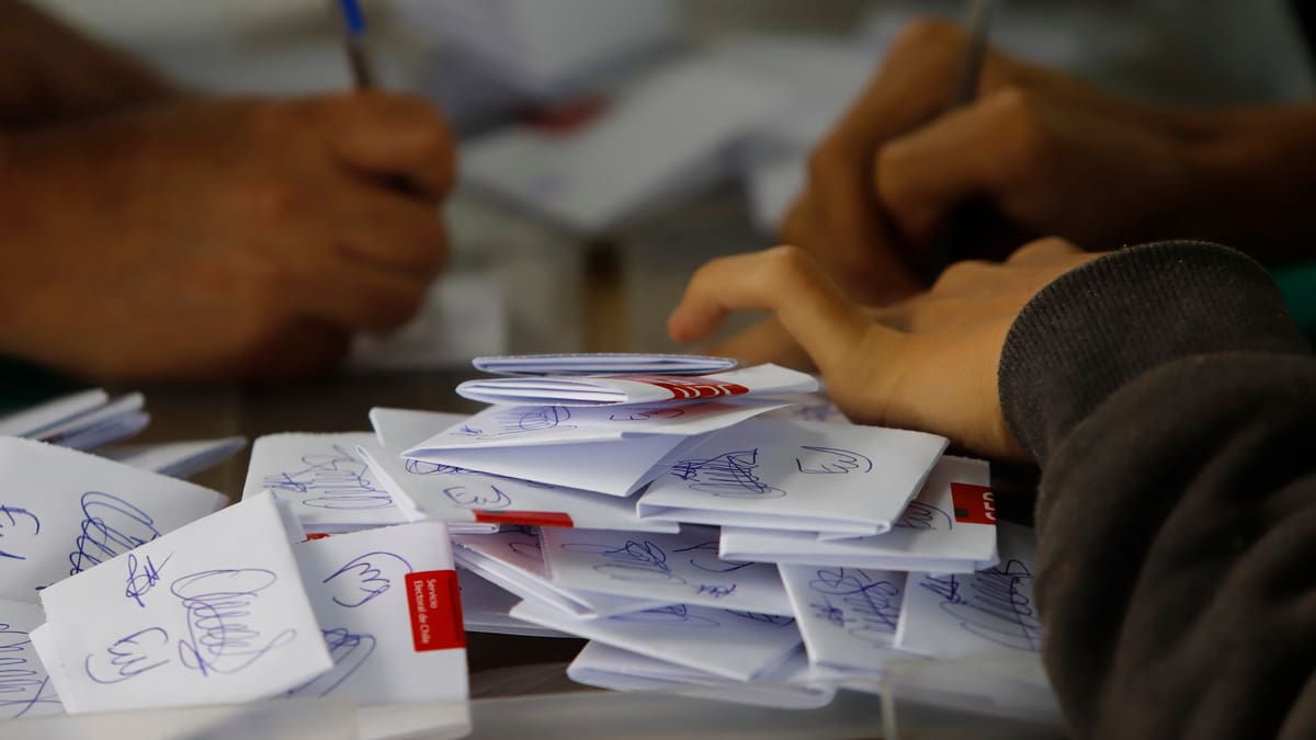 Revisa con tu RUT si recibiste el pago adelantado del Bono Vocal de Mesa