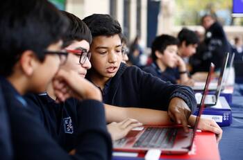 Revisa con tu RUT si puedes recibir este bono de hasta $82.181 que entrega el Estado para estudiantes