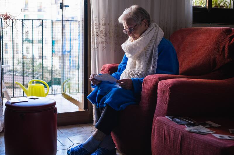 La entidad entrega un importante aporte económico en un difícil momento para sus afiliados de la tercera edad.