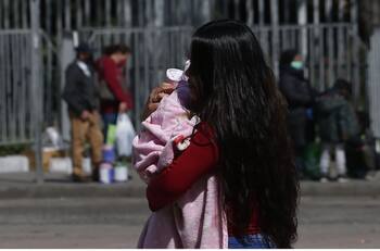 Bonos para madres solteras: Estos 4 beneficios del Estado puedes cobrar en 2024