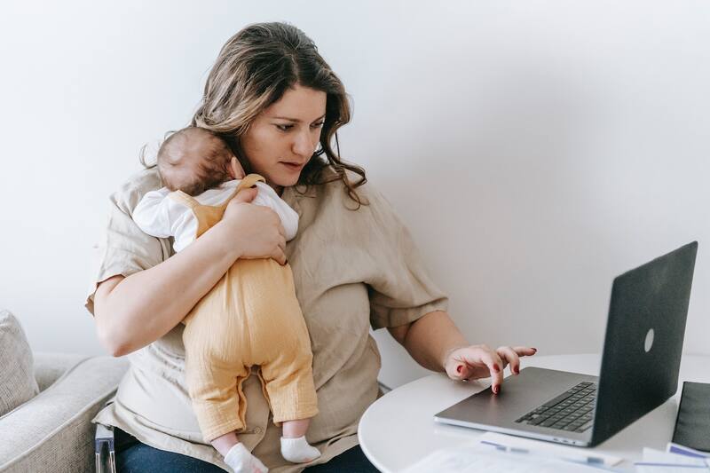¿Sabías que hay beneficios del Estado solo para ellas?