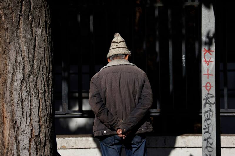 El aporte económico es entregado por una popular caja de compensación para los adultos mayores que cumplan con estos requisitos.