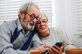 Estos son los bonos que entrega el Estado en junio a los pensionados
