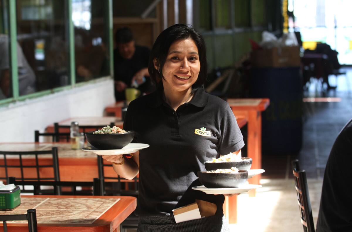 Bonos para trabajadores: Estos son los beneficios que entregan entre $20 mil y $300 mil