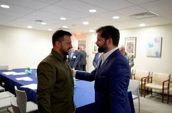 Presidente Boric se reunió con mandatario de Ucrania Zelenski previo a Asamblea General de la ONU