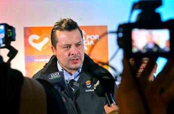 ¿Quién es Boris Chamorro, el alcalde de Coronel que será formalizado por cohecho?