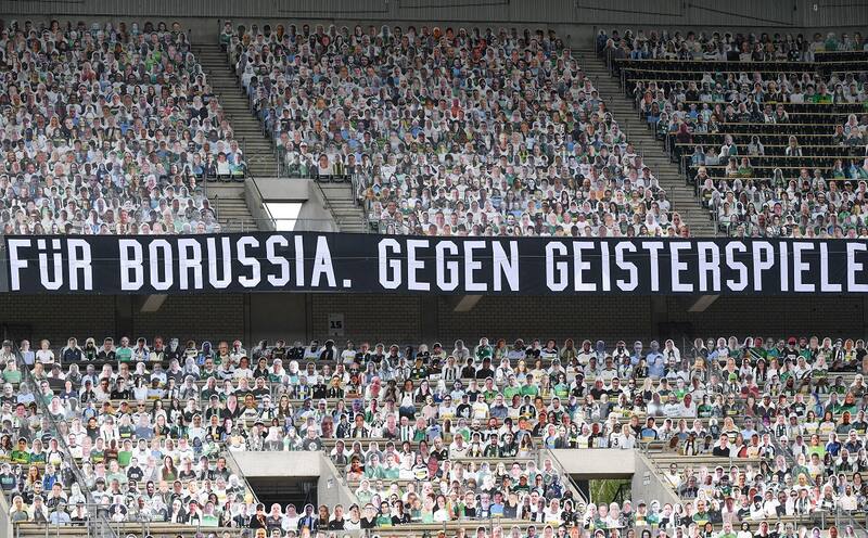 Futbol, Borussia Mˆnchengladbach vs Bayer Leverkusen
Bundesliga 2019-2020
Siguiendo con retorno del futbol aleman, el equipo de Charles Aranguiz enfrenta al tercer equipo del campeonato; en un partido de futbol de primera division en el estadio estadio Borussia Park, en Mˆnchengladbach, Alemania.
23/05/2020
Firosportphoto/Photosport********
Football, Borussia Mˆnchengladbach vs Bayer Leverkusen
Bundesliga 2019-2020
Following the return of German football, Charles Aranguiz's team faces the third team in the championship; in a first division football match at the Borussia Park stadium in Mˆnchengladbach, Germany.23/05/2020
Firosportphoto/Photosport********