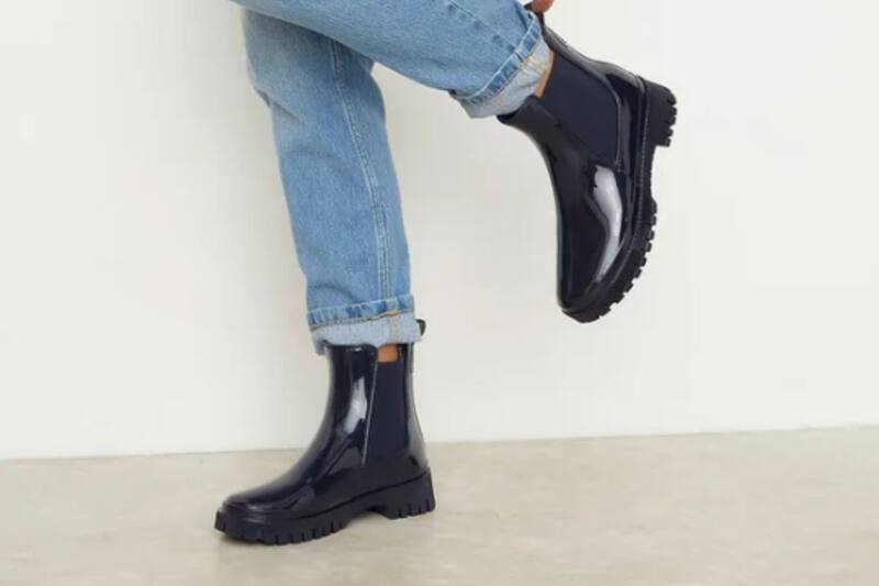 Estilosos, cómodos y tienen un 50% de descuento.
Créditos: Falabella.