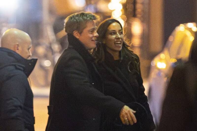 Brad Pitt e Inés de Ramón fueron vistos junto por primera vez a finales de 2022.