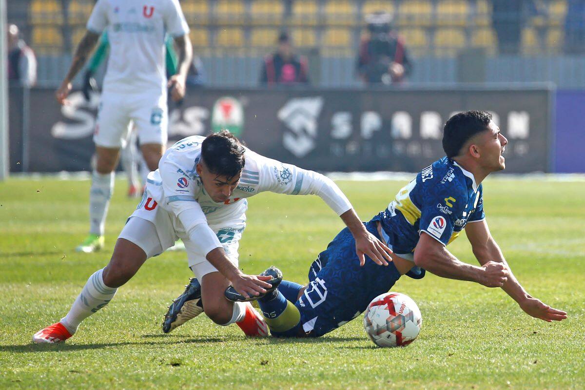 El extremo argentino estará fuera de las canchas por varios meses. Foto: ATON