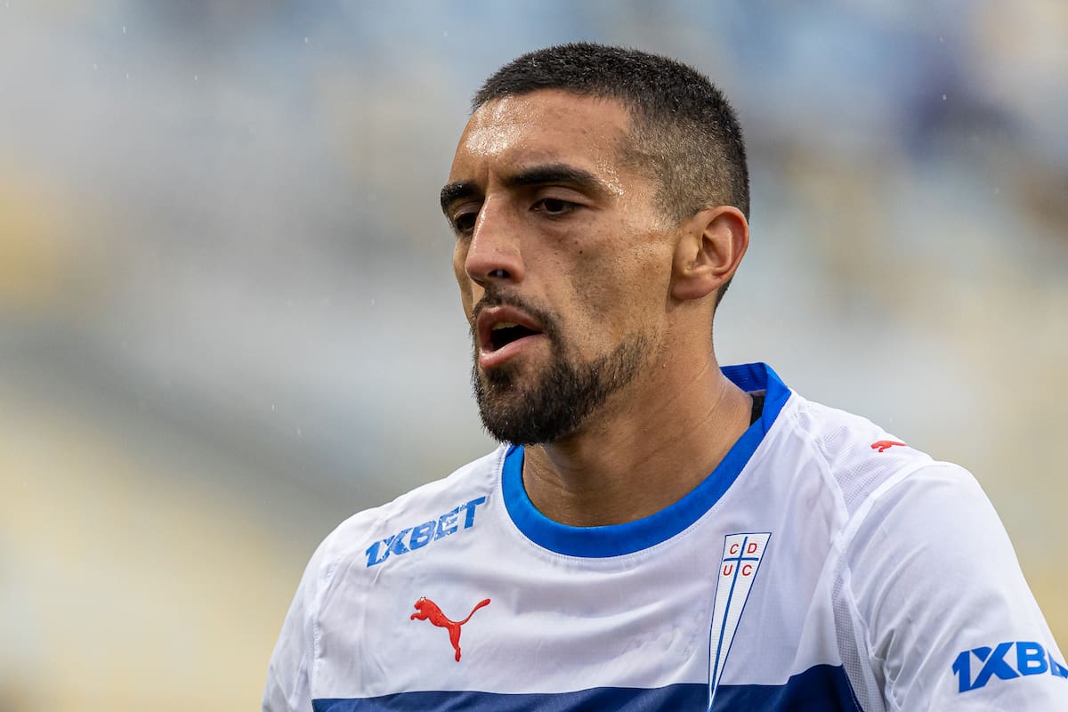 Defensor de la UC. Foto: Felipe Escobedo / En Cancha