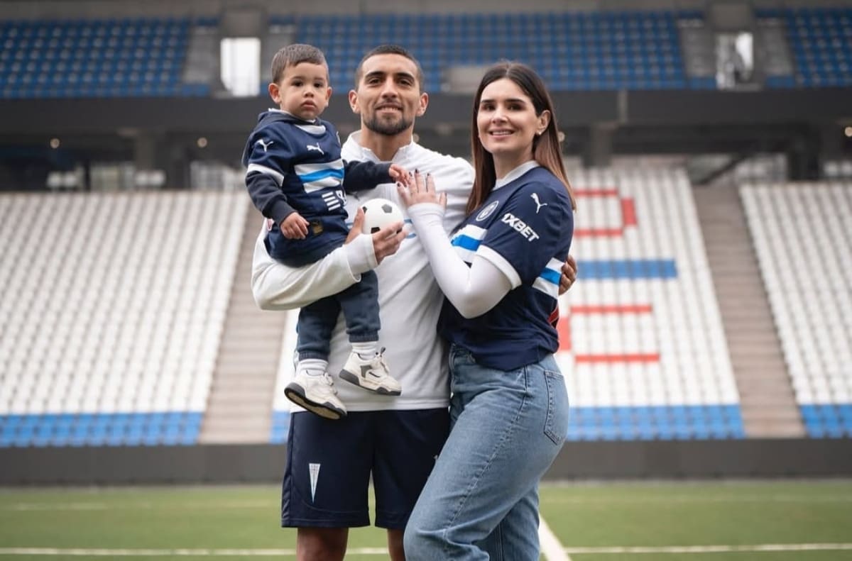 El central antepone a su familia ante cualquier disgusto que pueda ocasionarle el fútbol. Foto: @brancoampuero17.