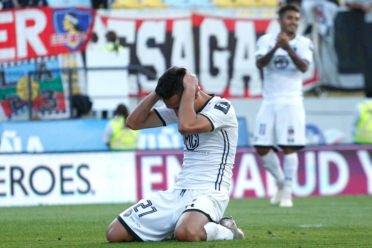 deambula como jugador libre en el fútbol chileno.