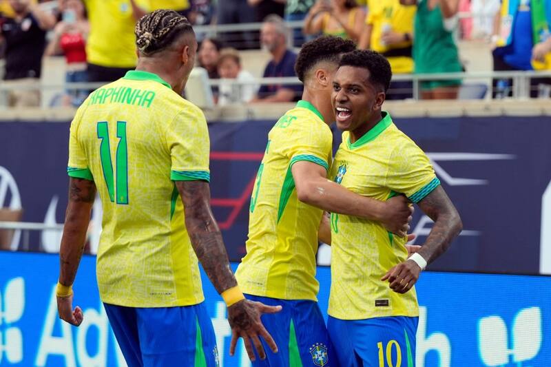 jugará este viernes por Eliminatorias.