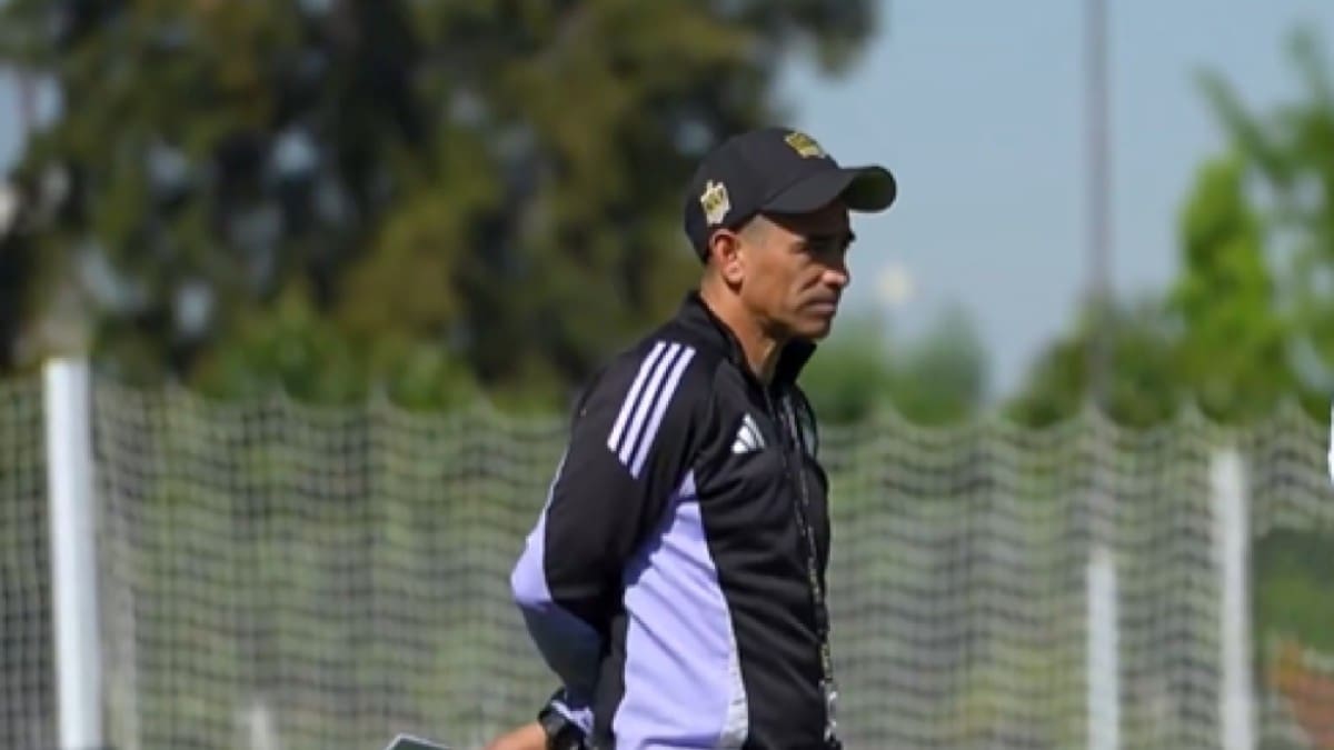 Trabajó con Braulio Leal y revela la trastienda de su arribo a Colo Colo: “Pensó que podía ser un retroceso”