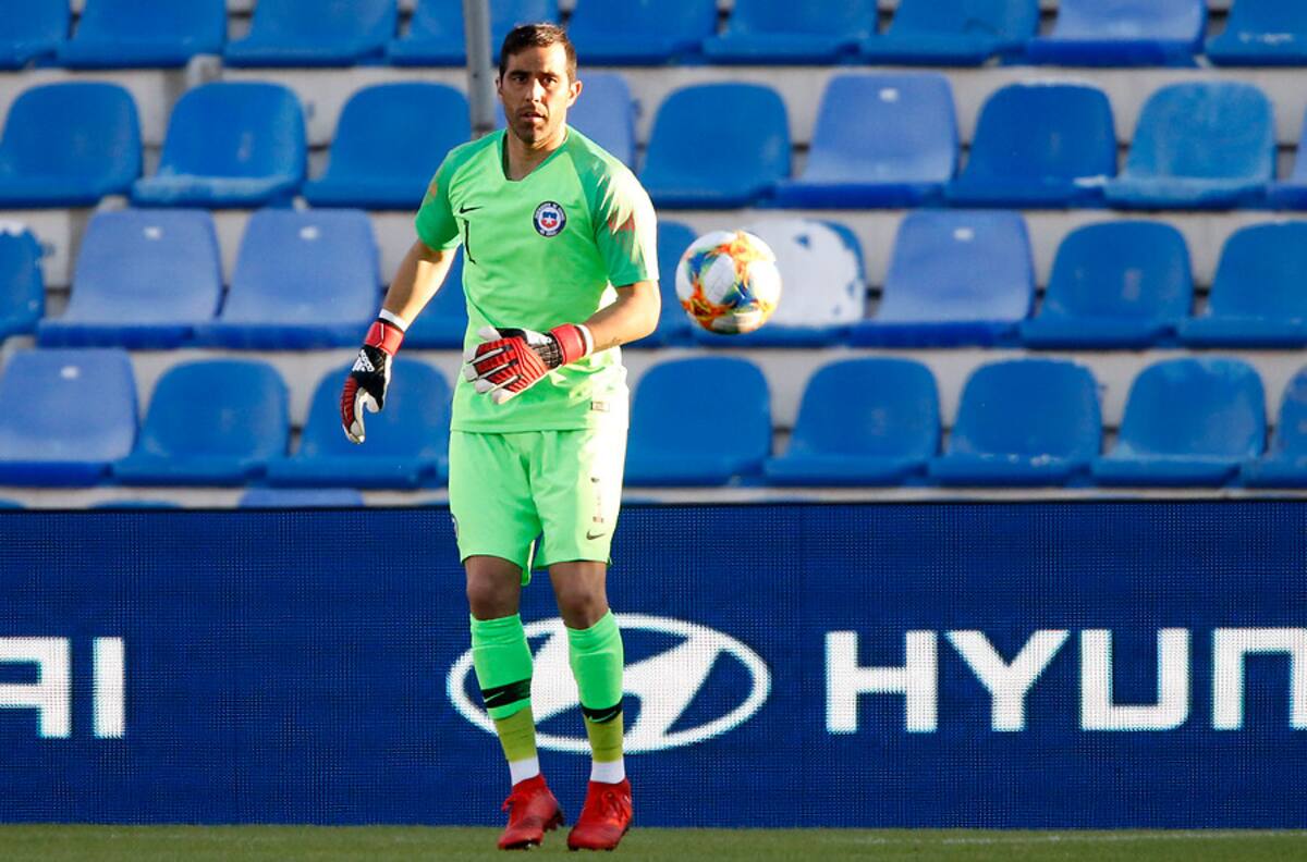 Bravo llegó a Chile para sumarse a las prácticas de la Selección Chilena
