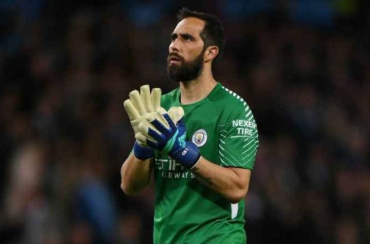 Hinchas del Celtic se enojaron por posible contratación de Claudio Bravo