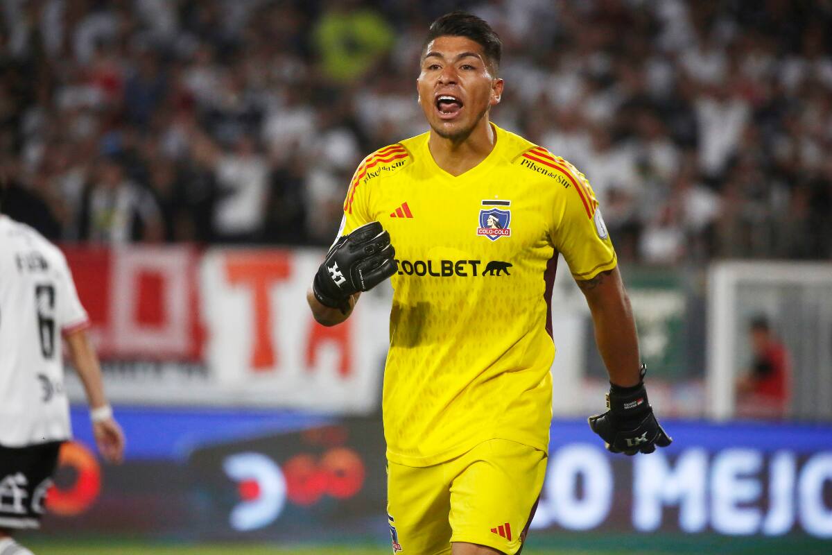 El arquero iquiqueño fue ofrecido al Racing de Estrasburgo, pero en el elenco de Alsacia tienen asuntos internos por resolver antes de buscar contrataciones.