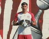 VIDEO | Con guiño a Colo Colo y al Bichi Borghi: Brayan Cortés fue presentado de esta manera en Argentina