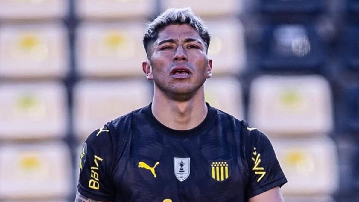 El recado de Aníbal Mosa a Peñarol respecto al traspaso de Brayan Cortés: “Tienen que mandarnos un cheque”