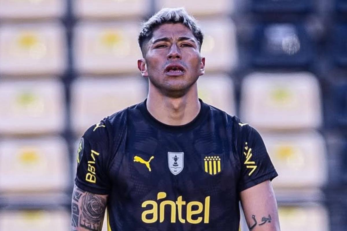 El portero dejó atrás su lesión y está a disposición de Pañarol. Foto: Peñarol.