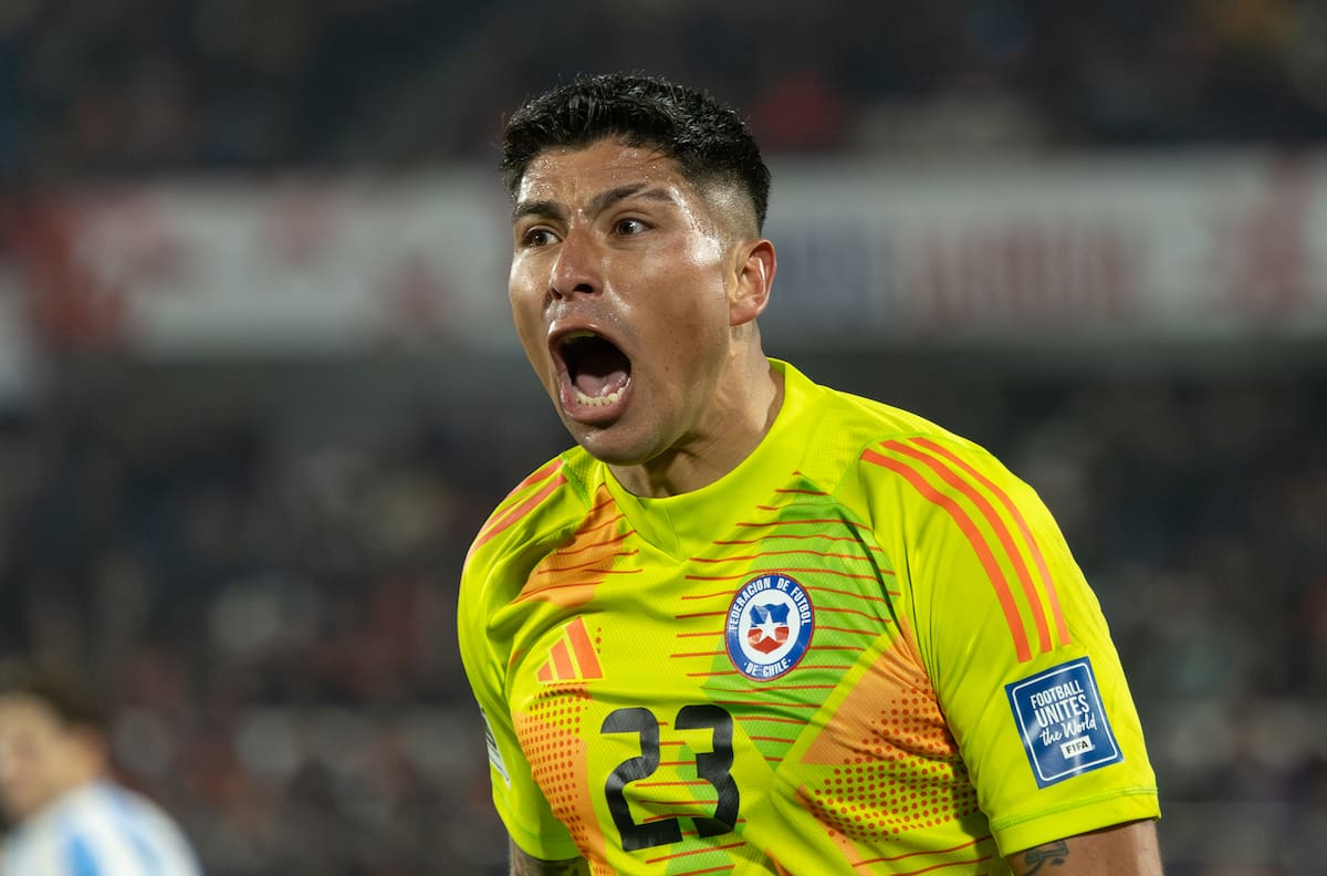 Sin Brereton y con el regreso de Brayan Cortés: La nómina de Chile para los amistosos antes del Mundial