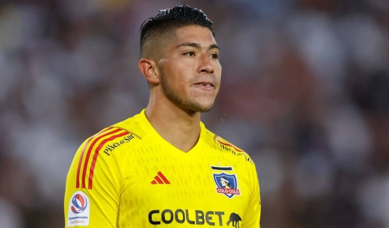 Brayan Cortés deja Colo Colo para jugar en Estudiantes de La Plata.