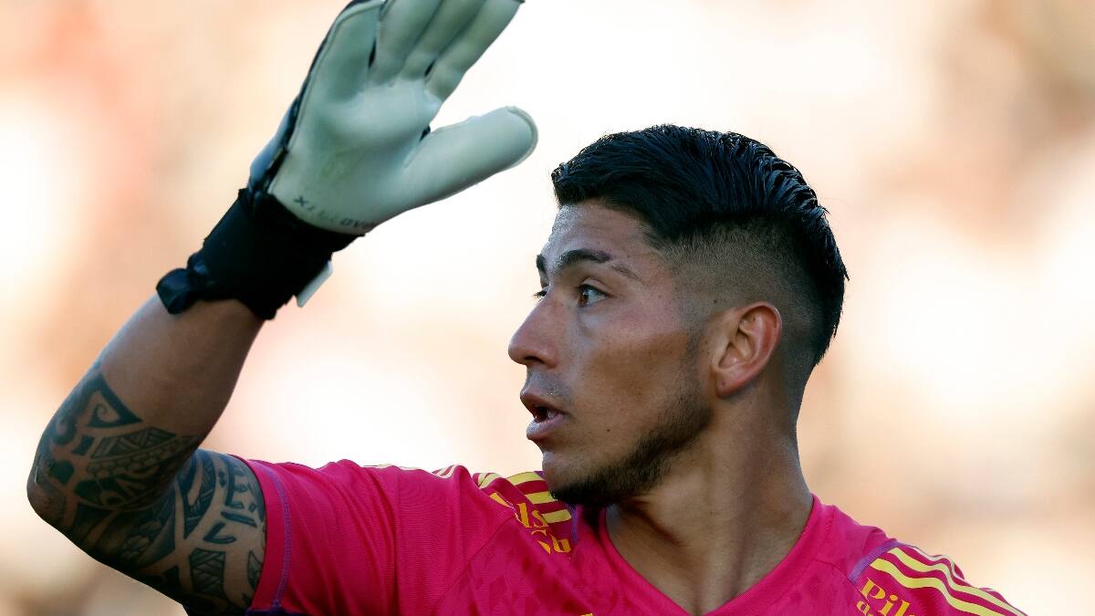 Atento Colo Colo: aseguran que gigante de Sudamérica va con todo por el fichaje de Brayan Cortés