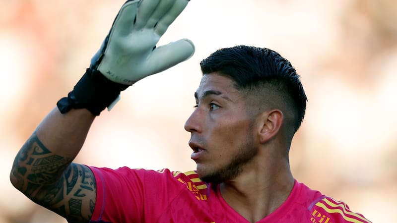 Atento Colo Colo: aseguran que gigante de Sudamérica va con todo por el fichaje de Brayan Cortés