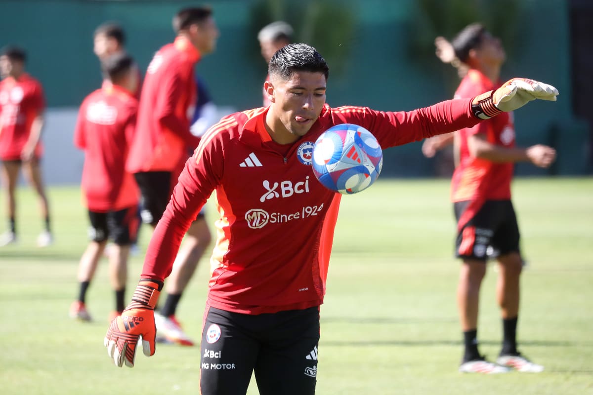 El arquero de Colo Colo sería ratificado por Gareca en La Roja