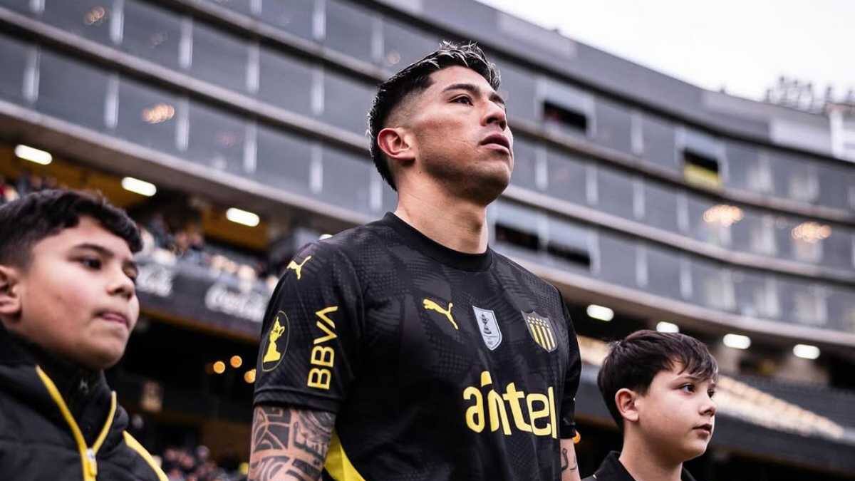 Mientras brilla en Uruguay: Colo Colo define el futuro de Brayan Cortés para 2026