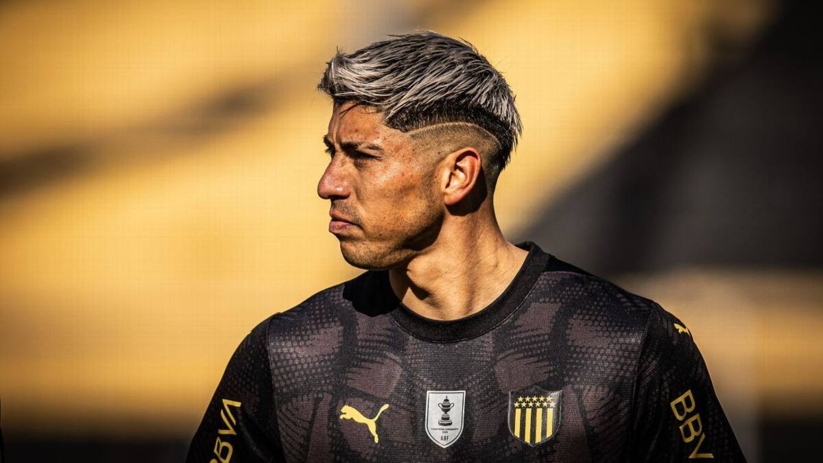 El portero busca un nuevo título con Peñarol. Foto: Peñarol