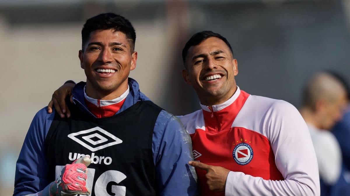 Agridulce regreso de Iván Morales y Brayan Cortés a Argentinos Juniors