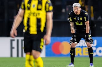 “Falló en el arco”: Brayan Cortés la pasa mal en Peñarol y ahora es duramente cuestionado en Uruguay