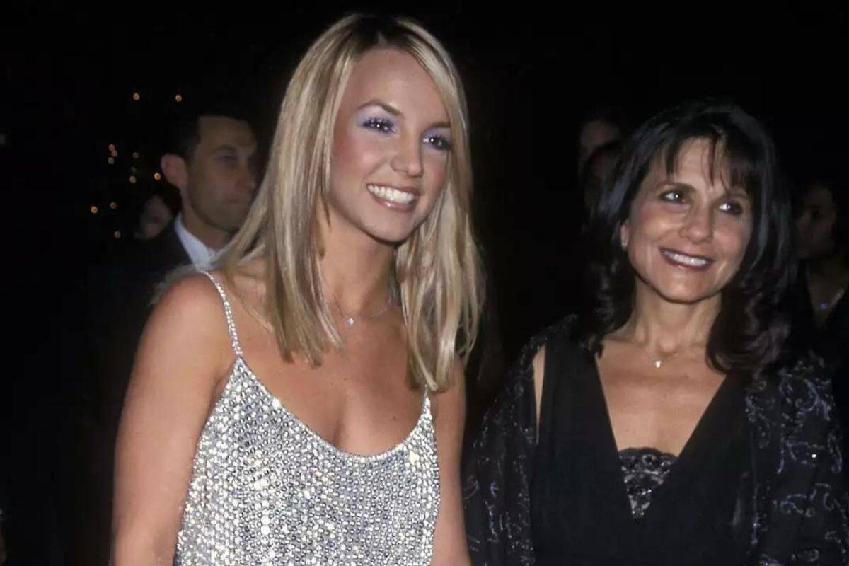 recibió la visita de su madre, Lynne Spears.
