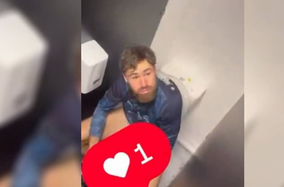 VIDEO | Filtran desagradable broma de los compañeros de Brereton en Inglaterra: ¿Le hacen bullying?