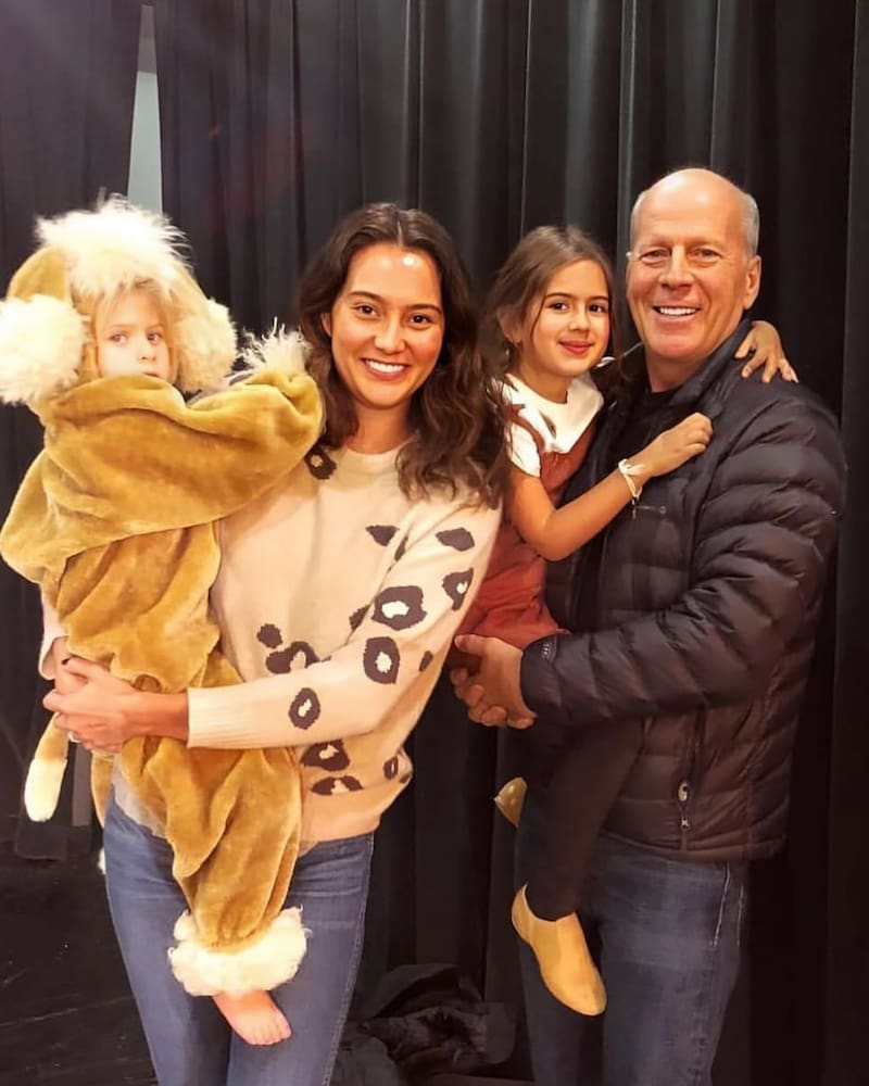junto a su familia