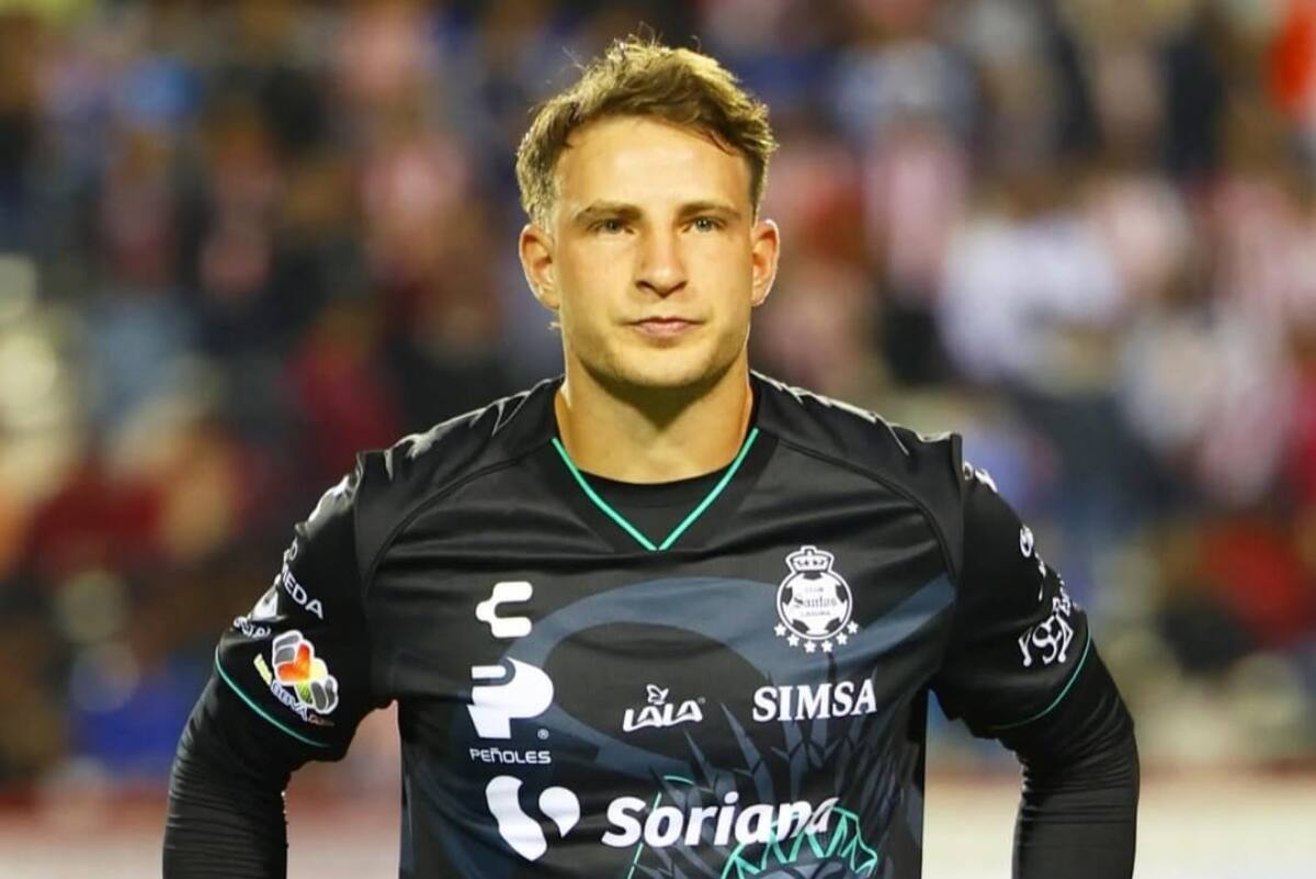 El delantero chileno suma ocho goles en Santos Laguna. Foto: @BrunoBarti.