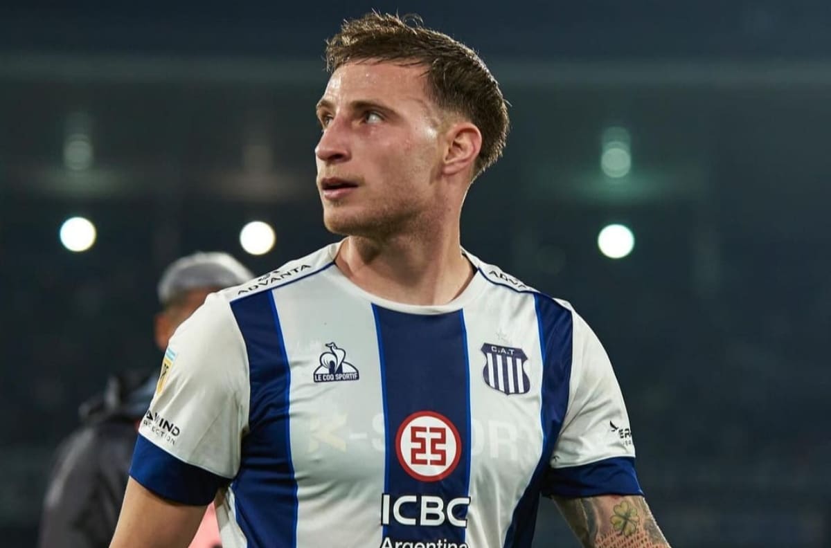 “Encajaría perfecto”: ponen en la órbita de Colo Colo a Bruno Barticciotto como futuro refuerzo