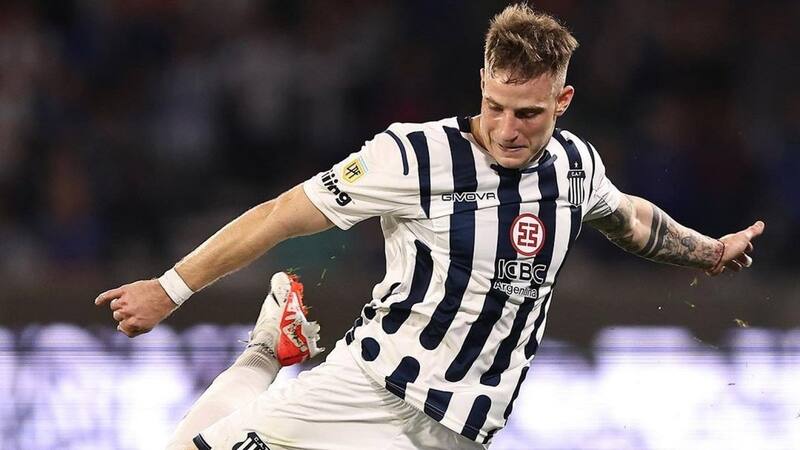 El chileno fue lo más destacado del conjunto Albiazul ante Vélez