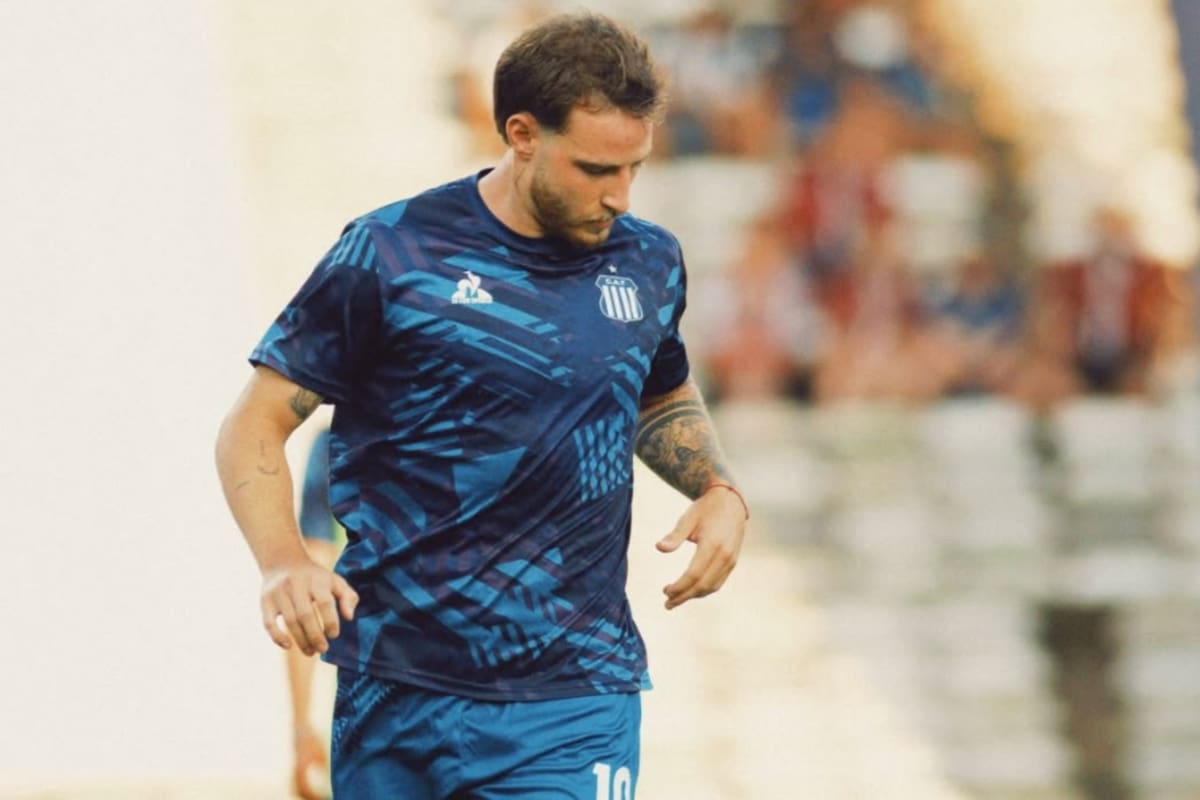 El delantero entrenando en Talleres. Foto: @tallerescbaoficial en Instagram.