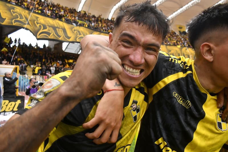 El defensa argentino anotó el gol del triunfo de Coquimbo Unido ante Colo Colo
