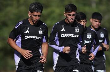 Otro más a la lista: Colo Colo le abrirá la puerta de salida a este cuestionado jugador para 2026