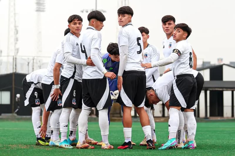 El defensor realizará la pretemporada con el primer equipo y tendrá la chance de pelear por un puesto. Foto: @crg.eldoce en Instagram.