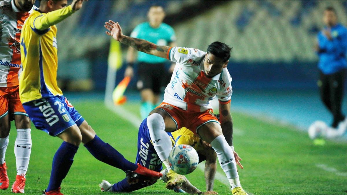 Fue sparring de la Roja en el Mundial y hoy ya consagrado recuerda: “Charles Aránguiz me regaló un par de zapatos”