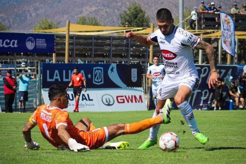 anotó un doblete para Deportes Melipilla.