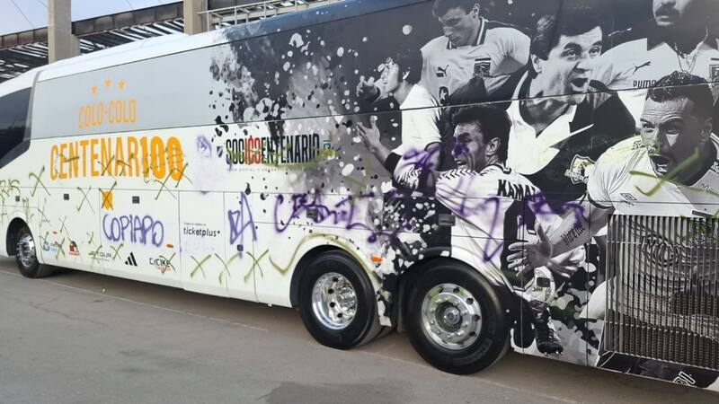 Fue vandalizado por barristas de la U.