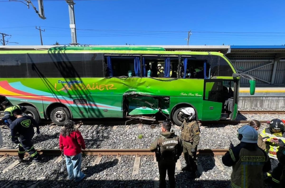 Nuevo choque entre Biotren y bus dejó seis personas lesionadas en San Pedro de La Paz